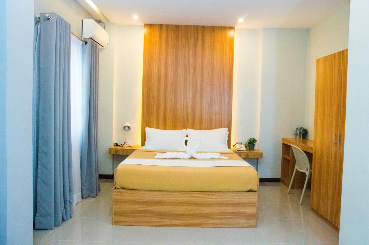 Elti Suites By Bluebookers Angeles Eksteriør billede