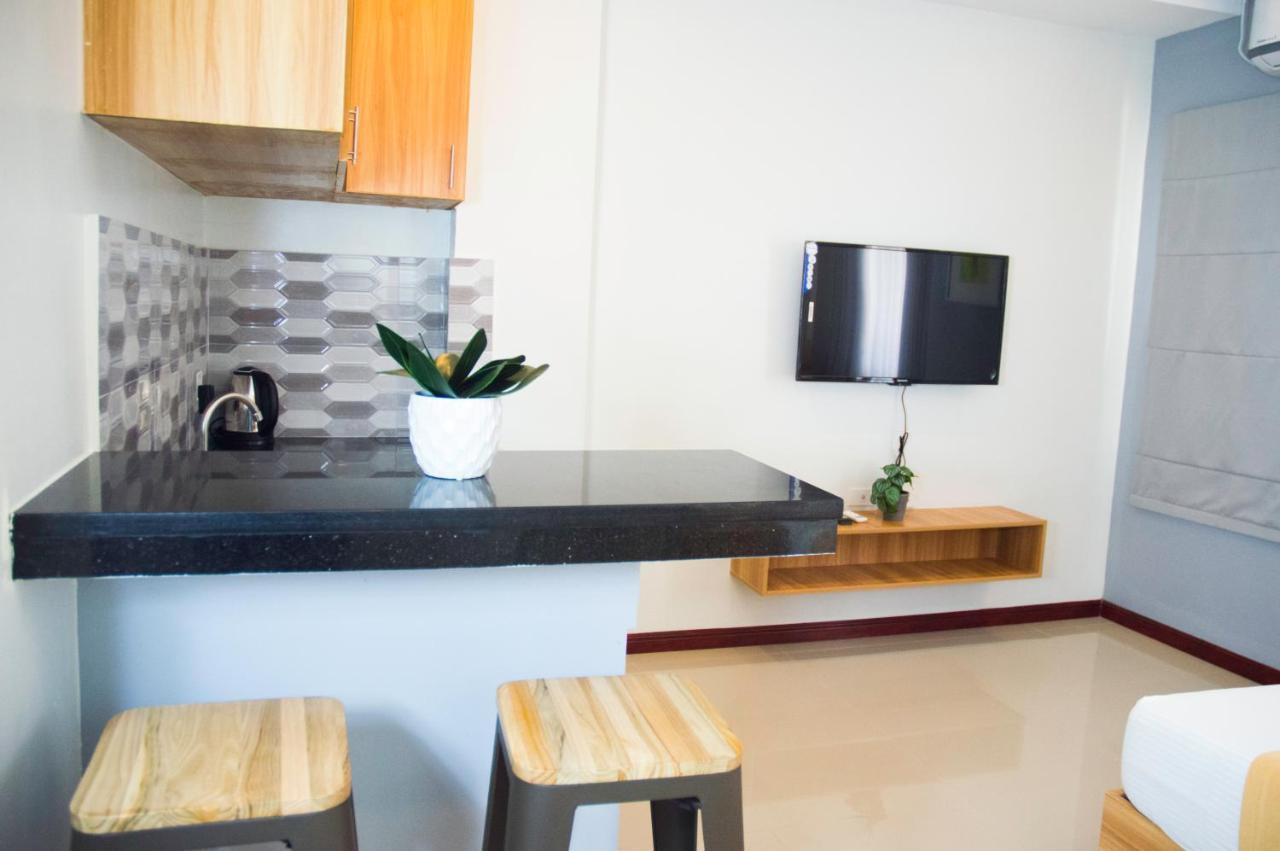 Elti Suites By Bluebookers Angeles Eksteriør billede
