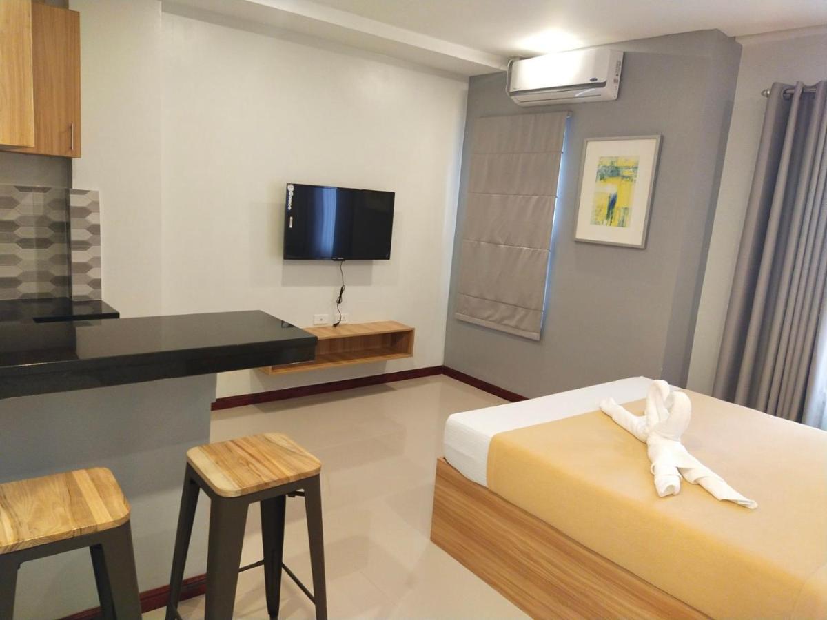 Elti Suites By Bluebookers Angeles Eksteriør billede
